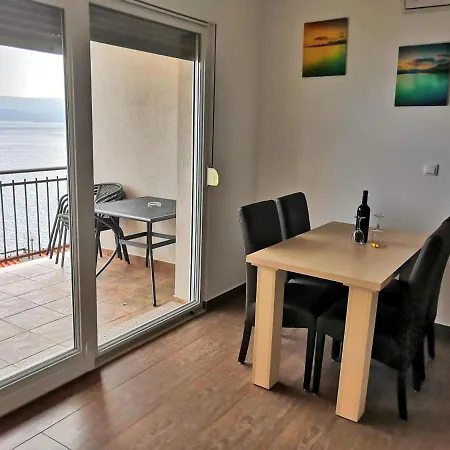 Nostro Omiš